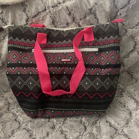 BNWT fully insulated lunch bag/cooler set. - Picture 2 of 6